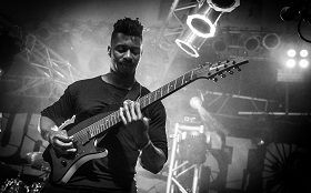 Tosin Abasi